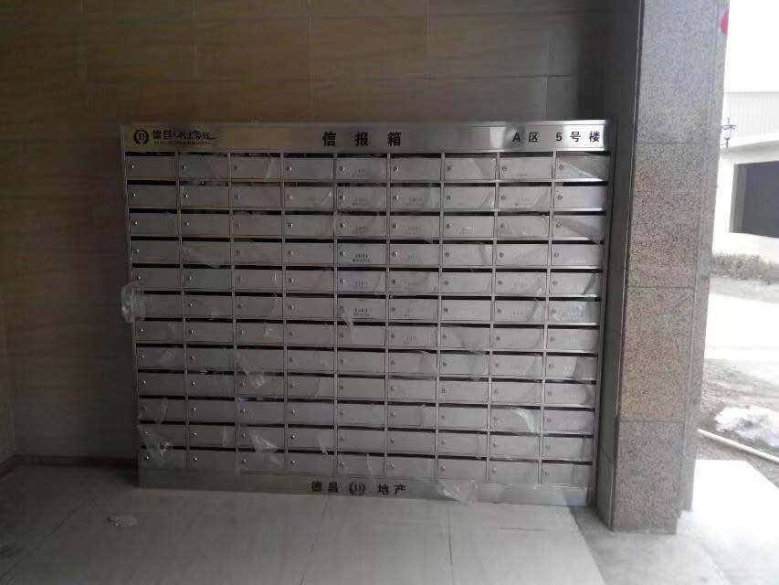 不锈钢报箱的维护与保养